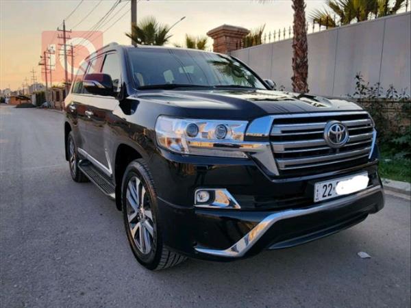 Toyota for sale in Iraq